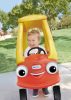 Little Tikes Car Cozy Coupe piros-sárga autó lábbal hajtós bébitaxi