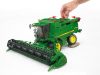 Bruder kombájn John Deere T670i