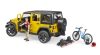 Bruder Jeep Wrangler Rubicon s cyklistom a okolo