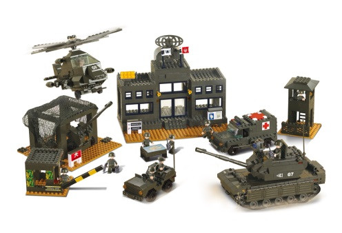 Sluban Army építőkészlet M38-B7100 katonai főhadiszállás 1086 db (LEGO kompatibilis)