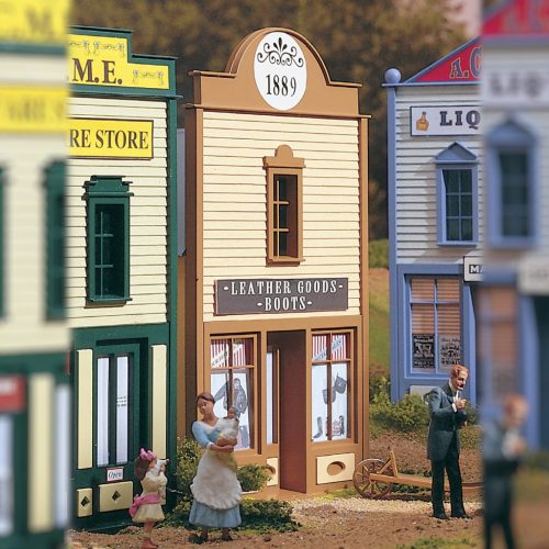 Piko Amerikai bőrszaküzlet Pleasantown 62237 G 1:22,5 méretarány