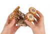 Ugears 3D fa mechanikus puzzle NASA holdjáró